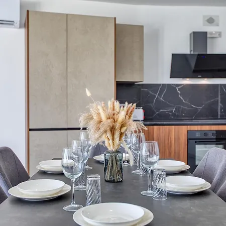 New! Sant Anna Residences, Ph 7 By Sf Homes * Марсаскала